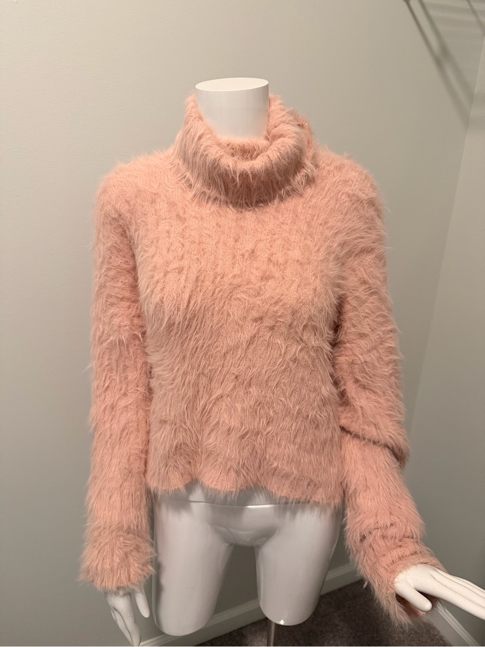 American Eagle Outfitters Fluffy Blush Pink Turtleneck Sweater
